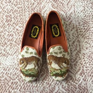 Awesome Leopard Needle Point Slip On Flats